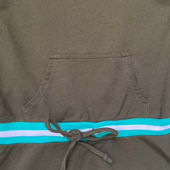 Halter neck mini dress/swimsuit coverup in size M - Picture 2 of 3